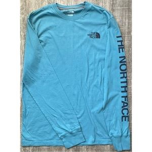 **SOLD** The North Face Long Sleeve Tee